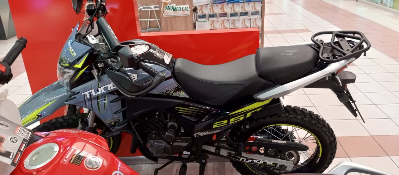 Moto 7